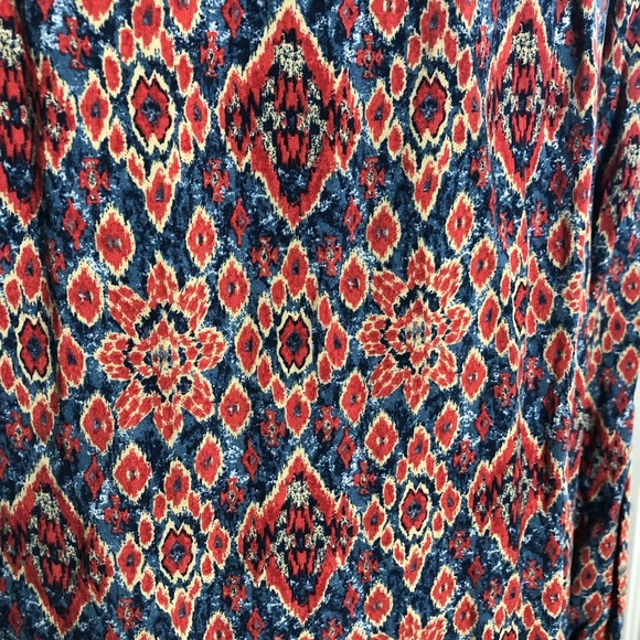 Beachlunchlounge Long Sleeves Smock Button Top - Picture 3 of 7